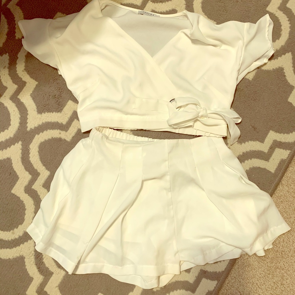 2 piece set